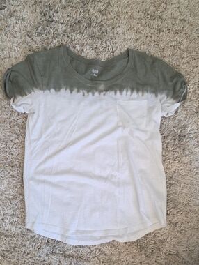 a.n.a Olive & White Short Sleeve Tie-Dye Pocket Tee